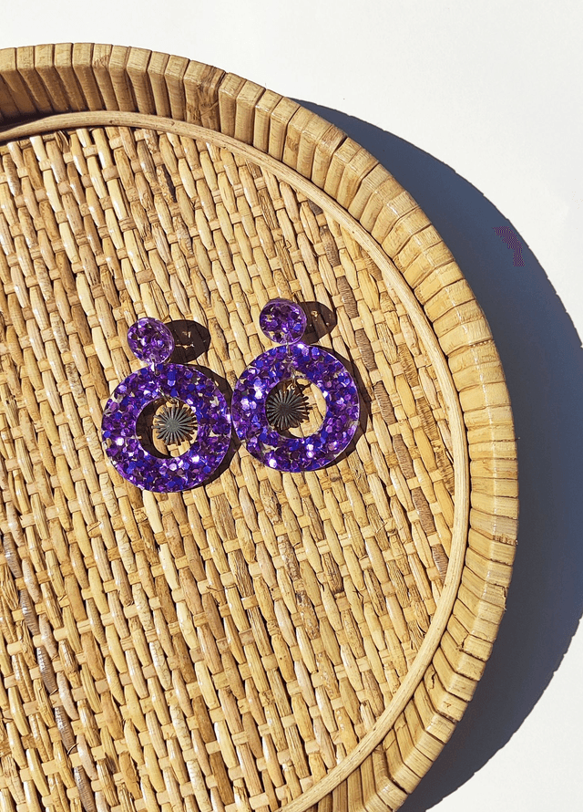 Boucles d&#039;oreilles Mathilde - Paillettes violettes