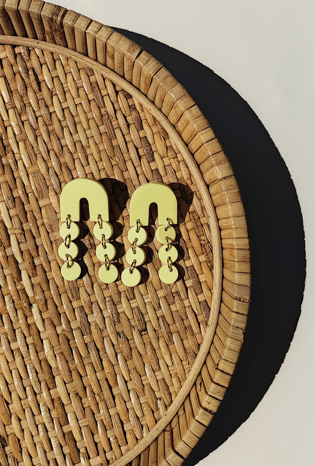Boucles d&#039;oreilles Lily - Jaune pastel